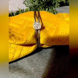 Wire Stretch Crystal Bracelet